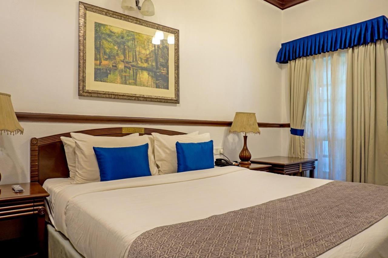 Hotel Citrus Chambers Mahābaleshwar Extérieur photo
