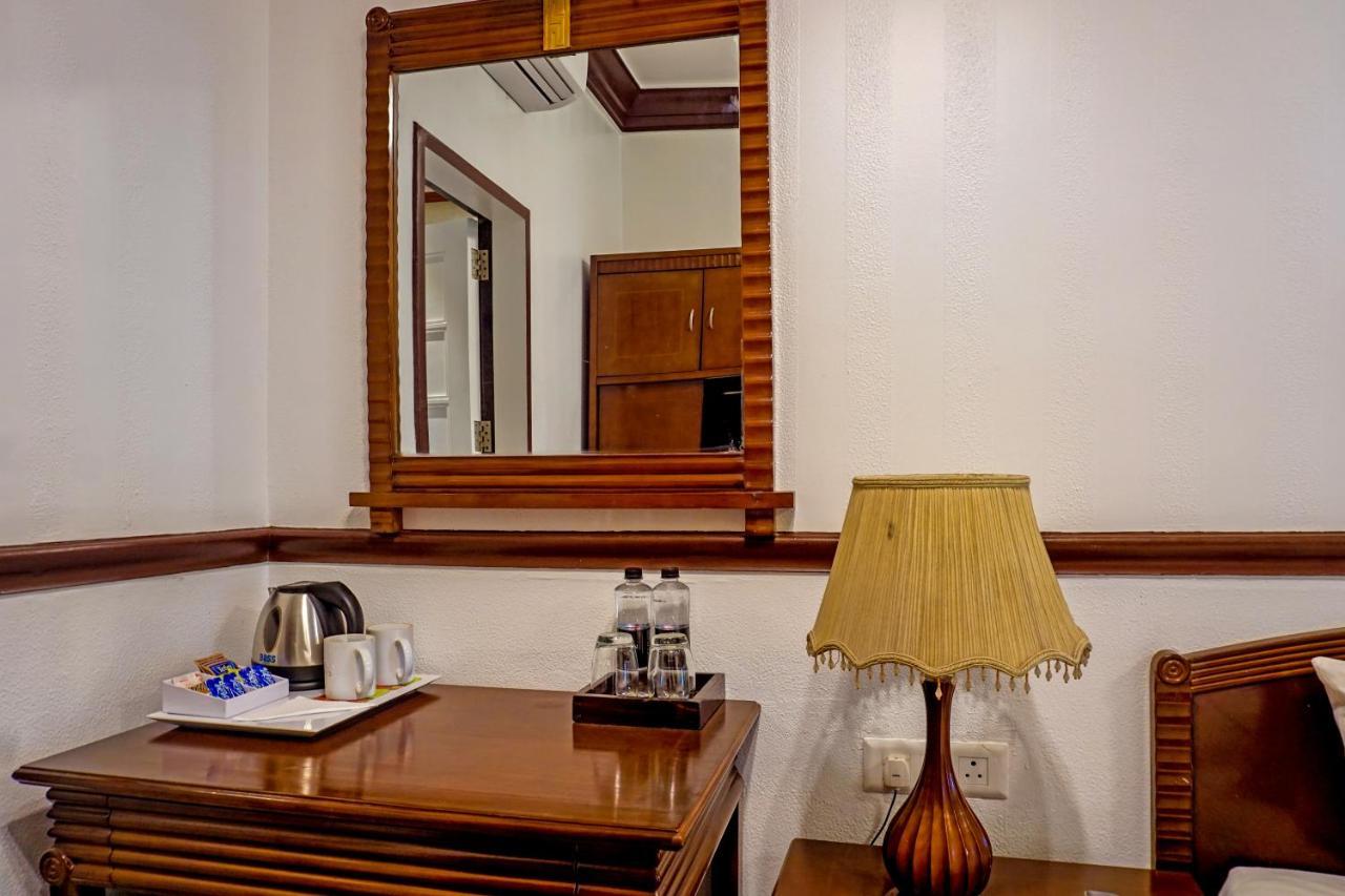 Hotel Citrus Chambers Mahābaleshwar Extérieur photo