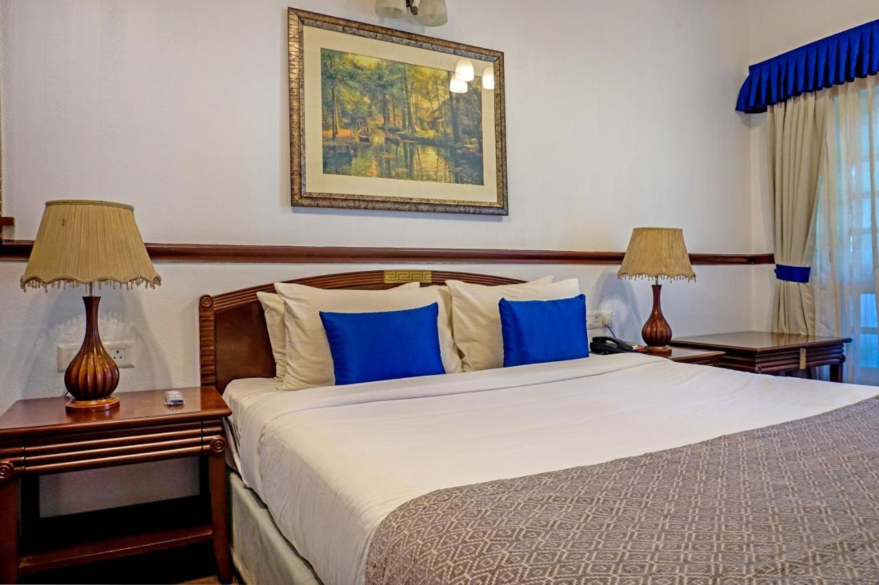 Hotel Citrus Chambers Mahābaleshwar Extérieur photo