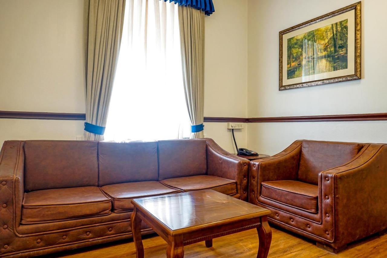 Hotel Citrus Chambers Mahābaleshwar Extérieur photo