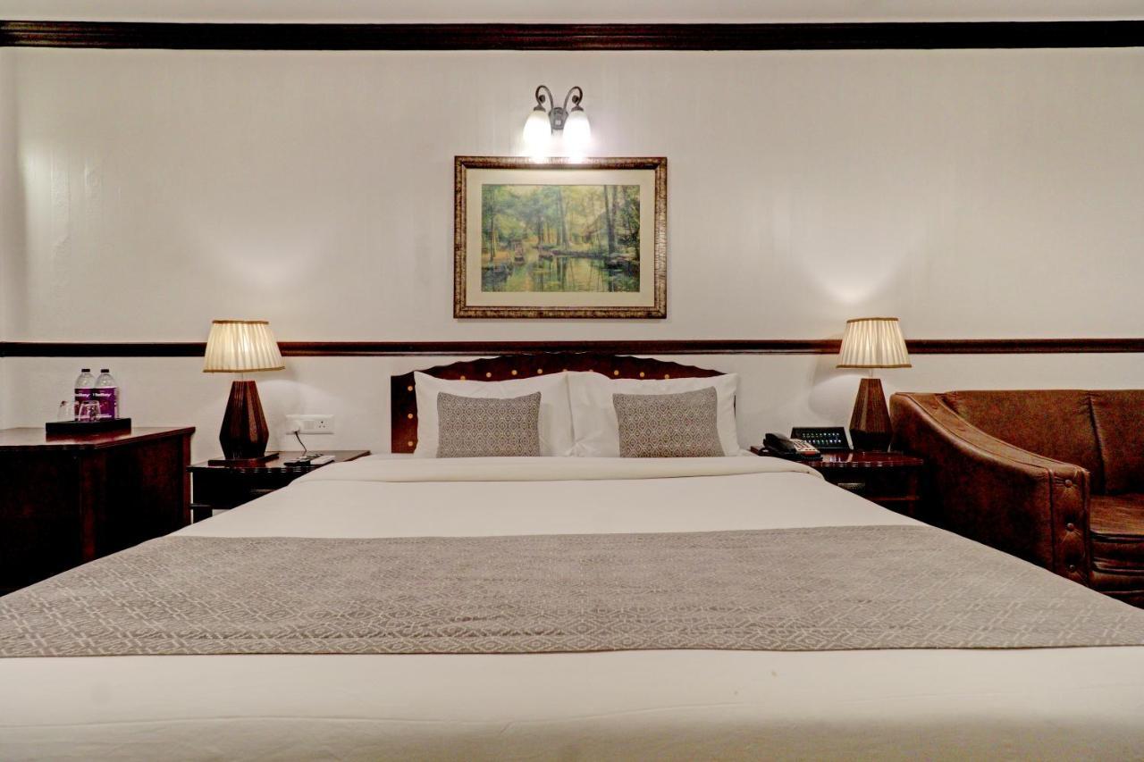 Hotel Citrus Chambers Mahābaleshwar Extérieur photo