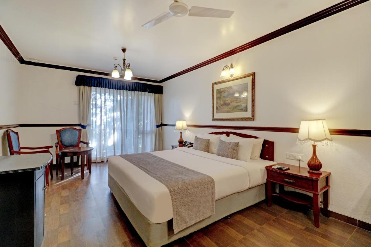 Hotel Citrus Chambers Mahābaleshwar Extérieur photo