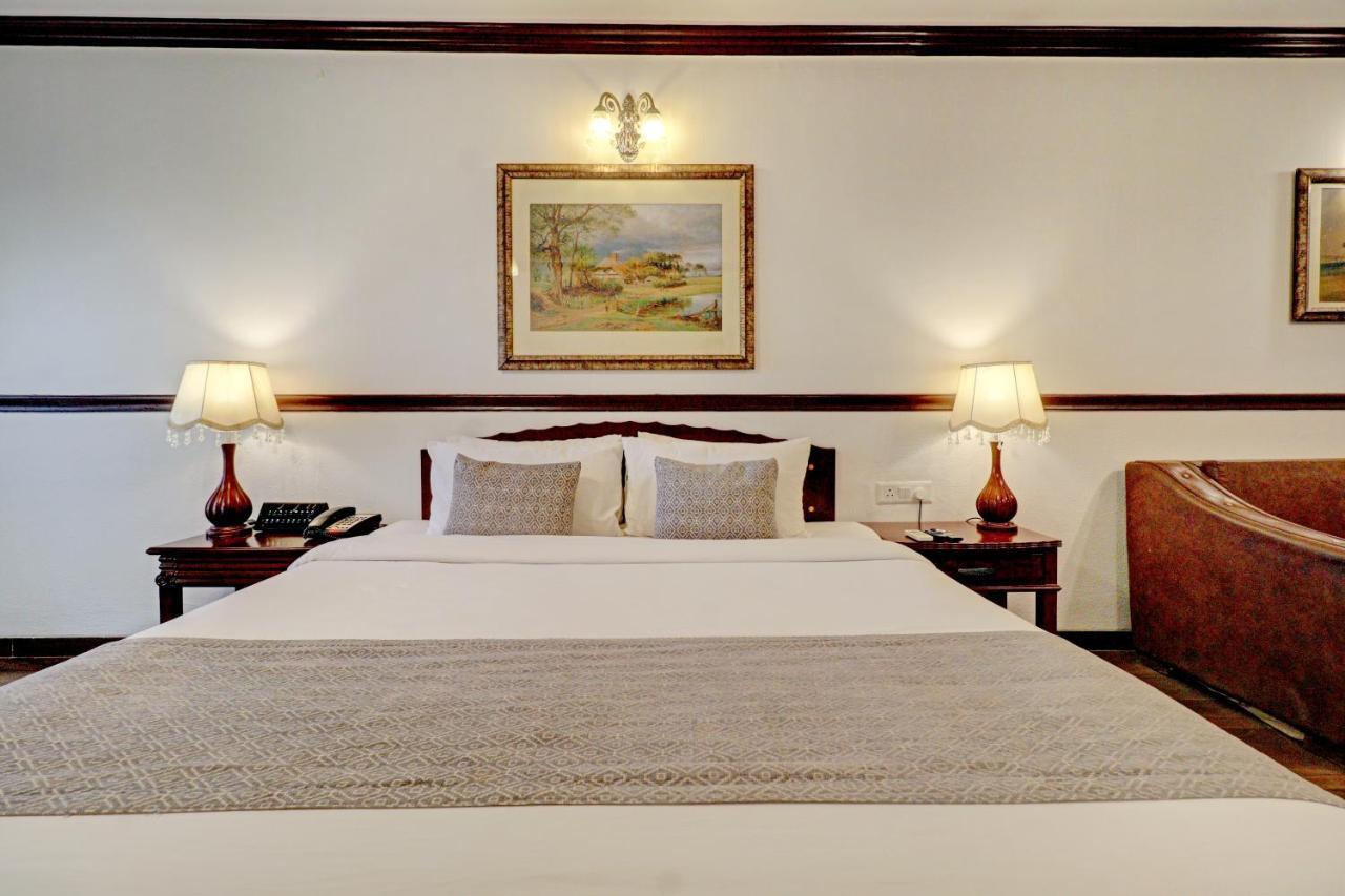 Hotel Citrus Chambers Mahābaleshwar Extérieur photo