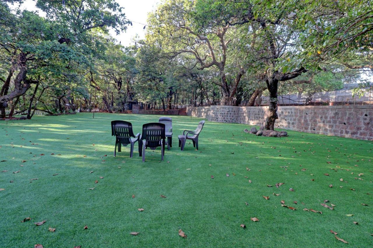 Hotel Citrus Chambers Mahābaleshwar Extérieur photo